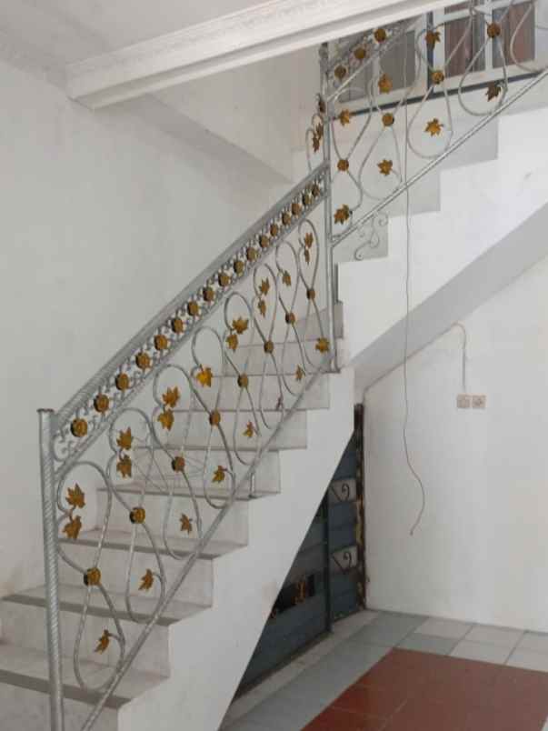 disewakan rumah sumurboto