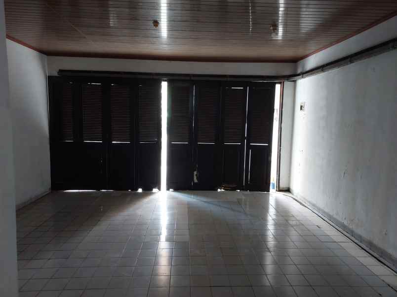 disewakan rumah taman modern