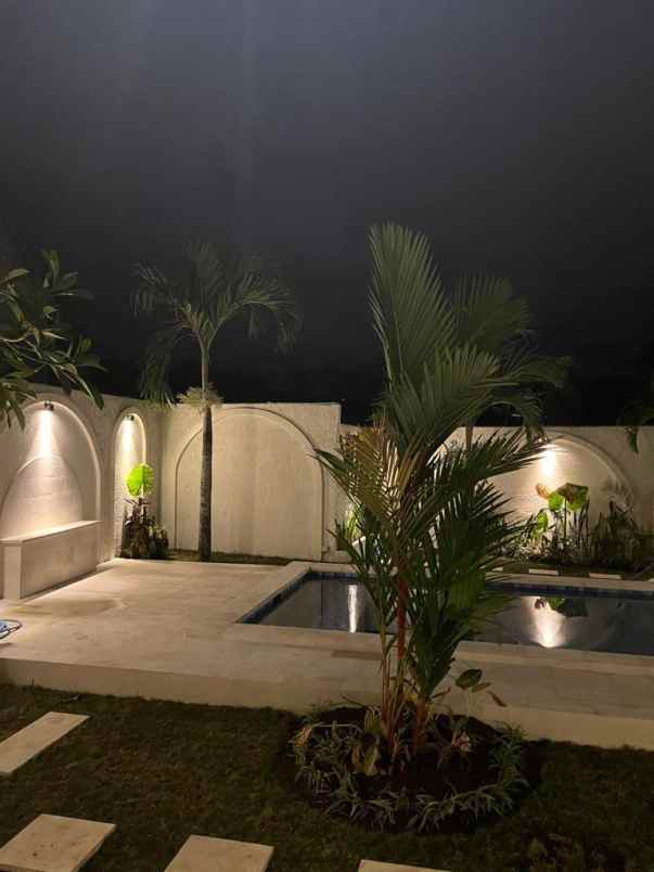 disewakan villa lantai 1 canggu batubolong