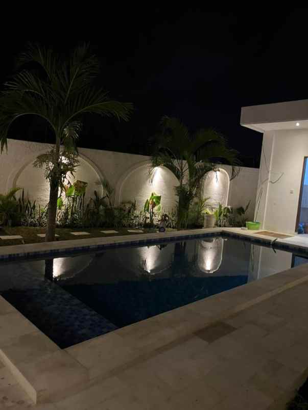 disewakan villa lantai 1 canggu batubolong