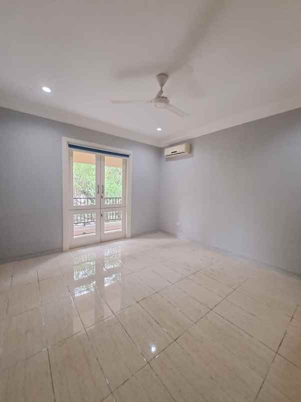 for rent house at pondok indah