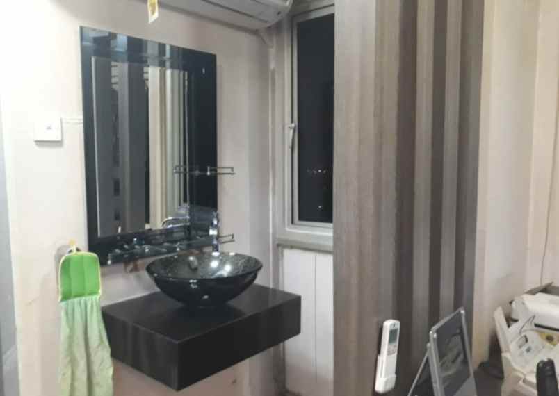 jual cepat apartemen wisma gading permai semifurnish