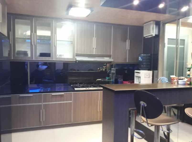 jual cepat apartemen wisma gading permai semifurnish