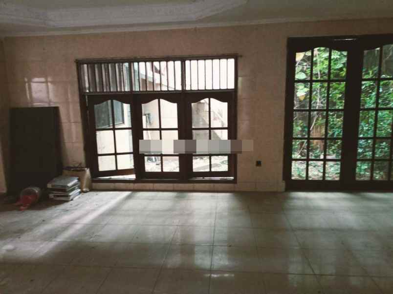 jual rumah bagus shm di wijaya kusuma jakarta barat