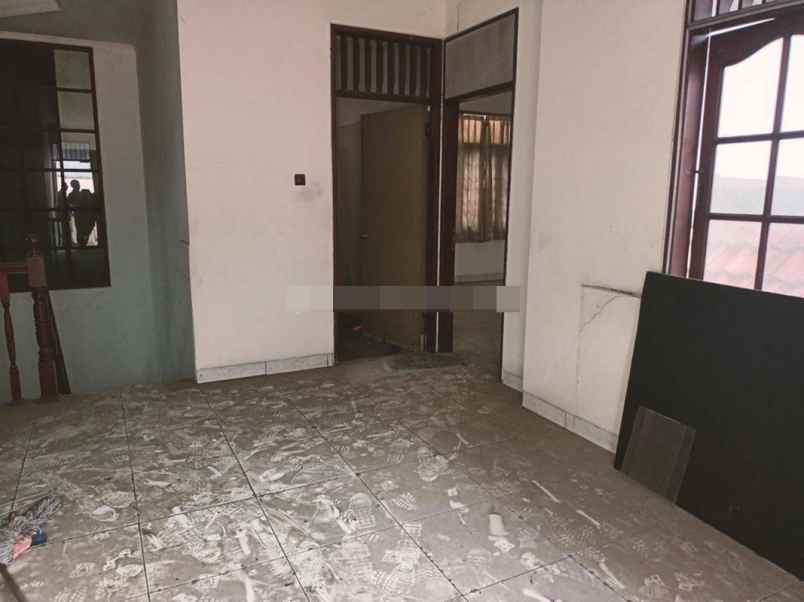 jual rumah bagus shm di wijaya kusuma jakarta barat