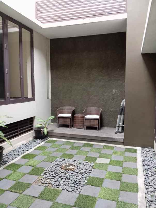 jual rumah baru furnished kav dki meruya utara