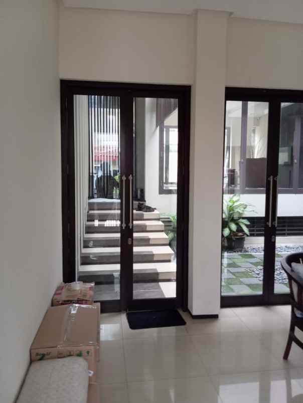 jual rumah baru furnished kav dki meruya utara