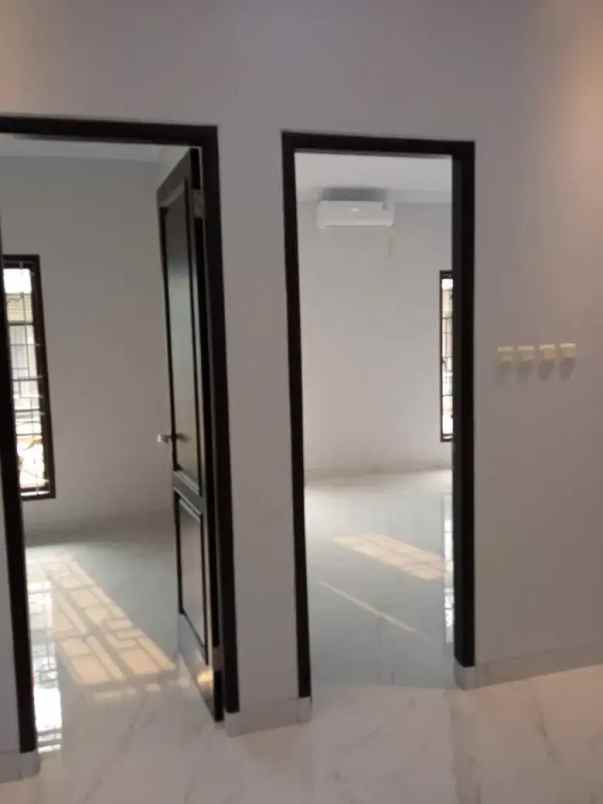 jual rumah cluster minimalis sejuk nyaman di kebagusan