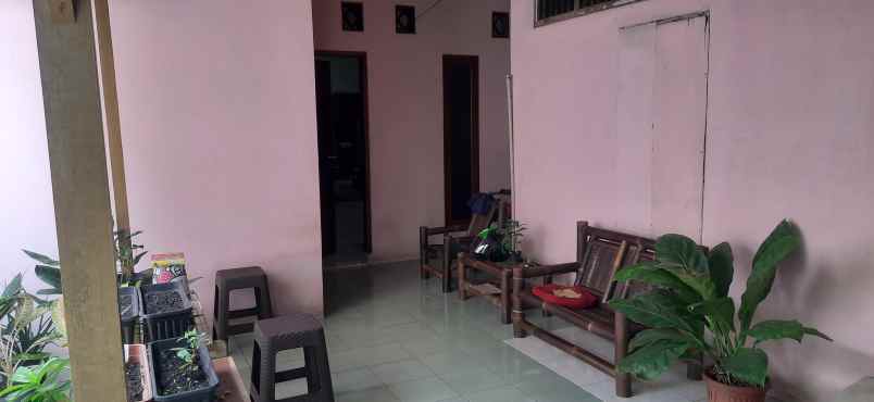 jual rumah dan tempat usaha