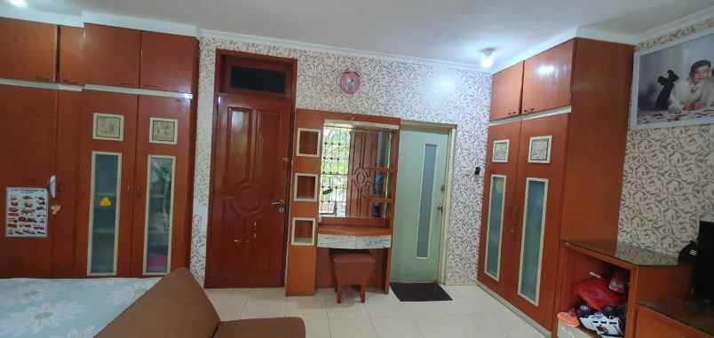 jual rumah taman palem lestari jak bar