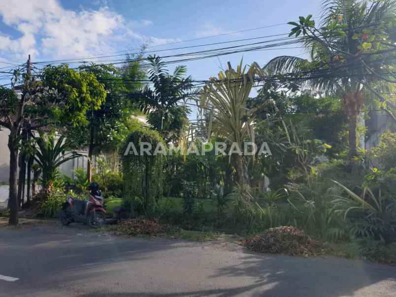 jual tanah hadap timur 450m2 renon denpasar selatan