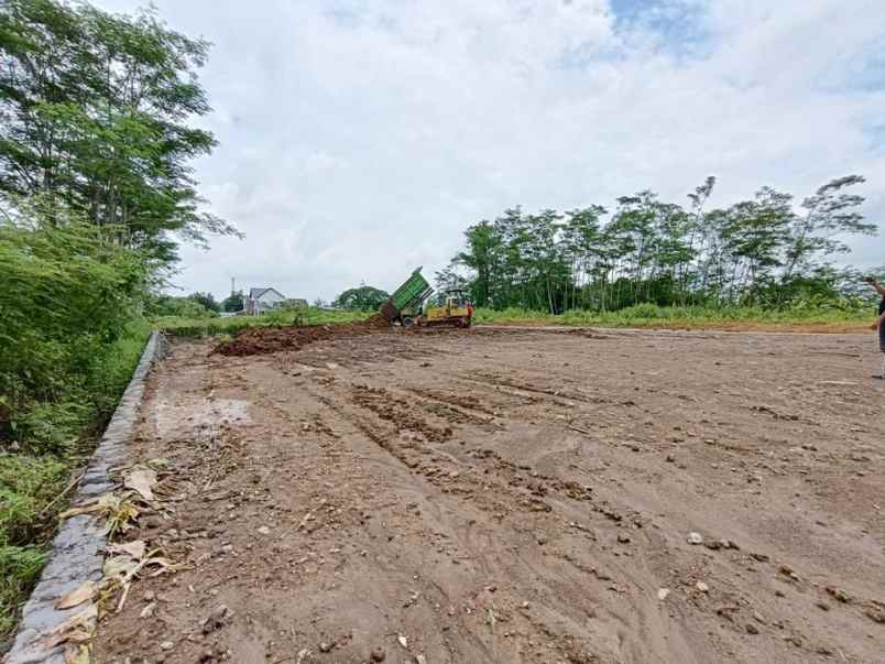 kawasan perumahan godean buat hunian lt 147 m2