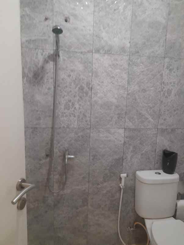 nuansa tenang nyaman di bintaro