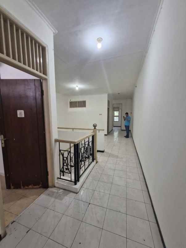 ruko mulyosari strategis 2 lantai lebar 5