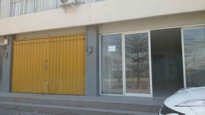 ruko royal crown sebelah apartemen amega