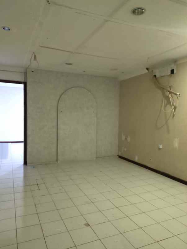 ruko season city 4lt 5x12 60m tambora jakarta barat