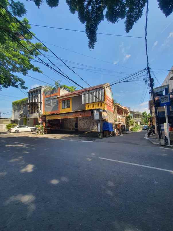ruko strategis dekat gandaria city kebayoran baru