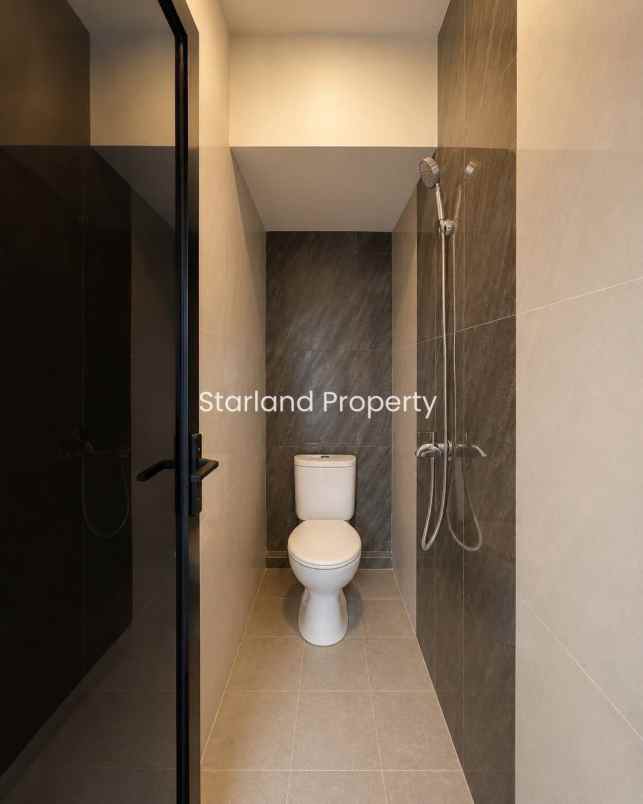 rumah 2 5 lantai luxury modern