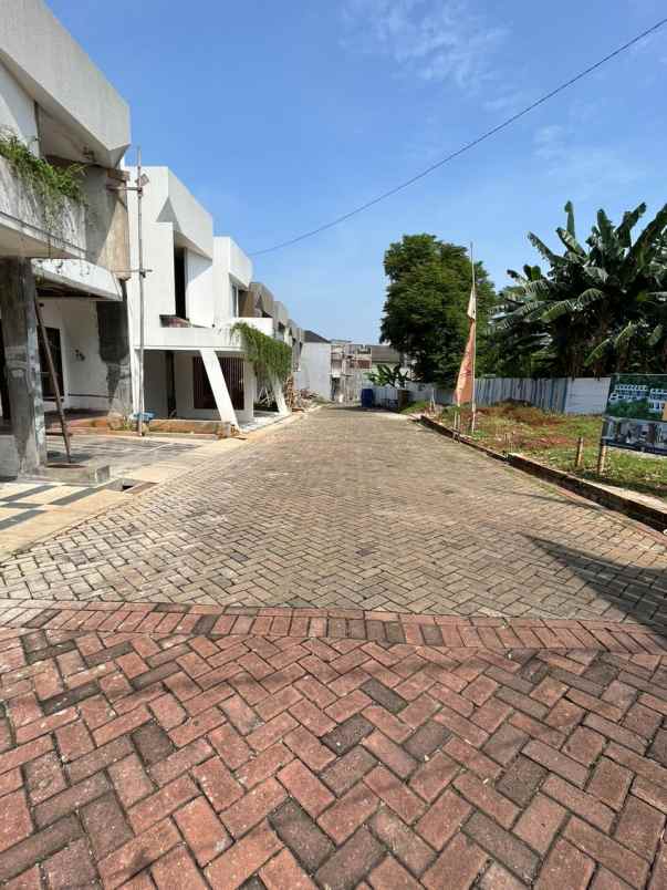 rumah 2 lantai dengan desain aesthetic di pondok aren