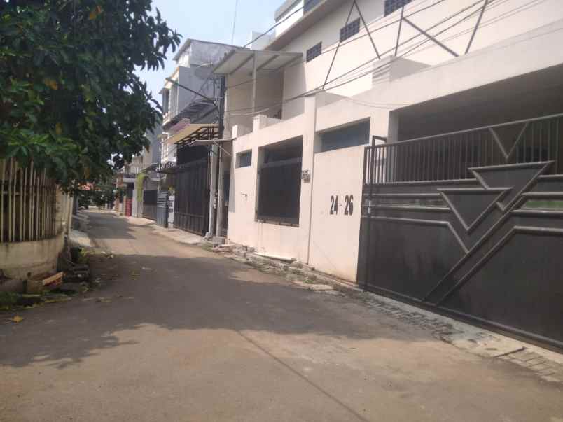 rumah 2 lantai duri kepa jakarta barat