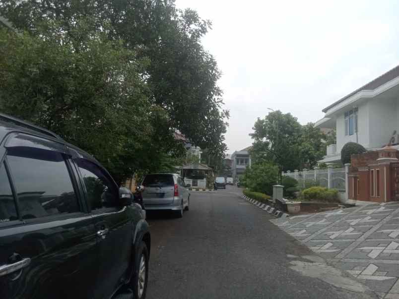 rumah 2 lantai hook di pulau dewa modernland tangerang