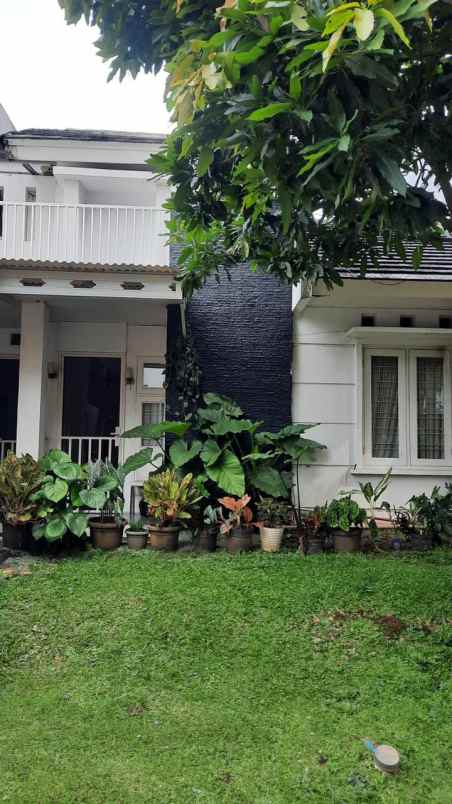 rumah 2 lantai konsep minimalis sektor 9 bintaro