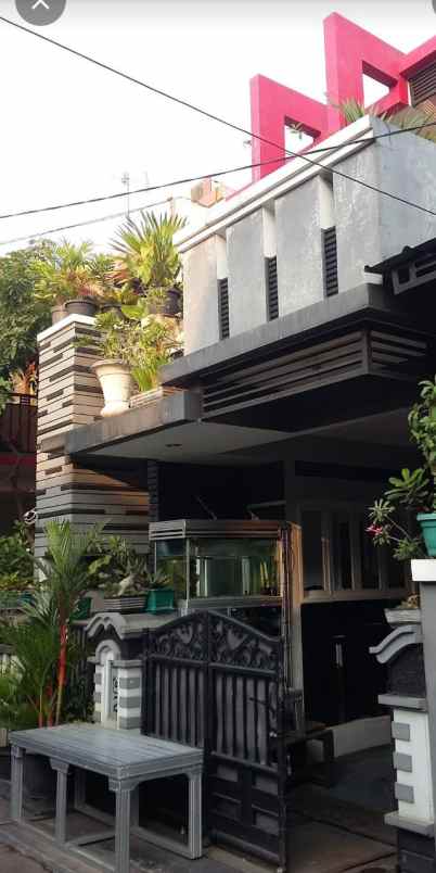 rumah 2 lantai minimalis strategis villa nusa indah 3