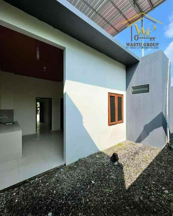 rumah 2 lantai murah desain minimalis