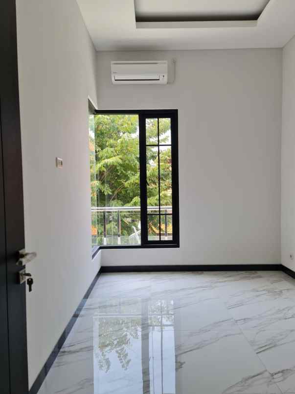 rumah 2 lantai wisma mukti baru one gate system