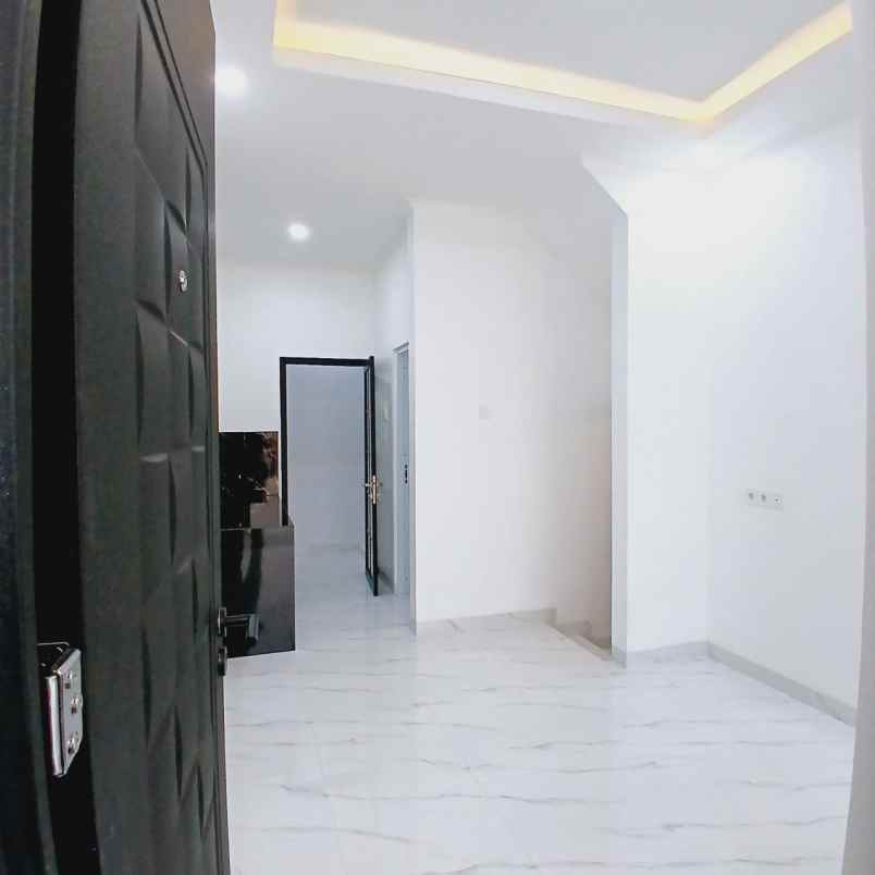 rumah ala ala eropa cluster cipayung depok