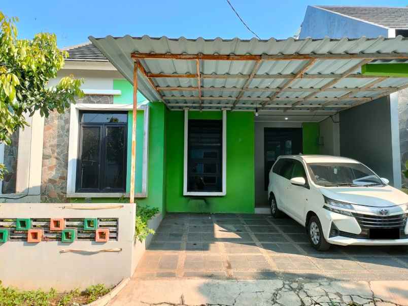 rumah area cihanjuang dekat sariwangi pemkot cimahi