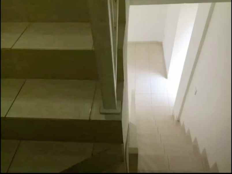 rumah asri sejuk kawasan vila cinere mas