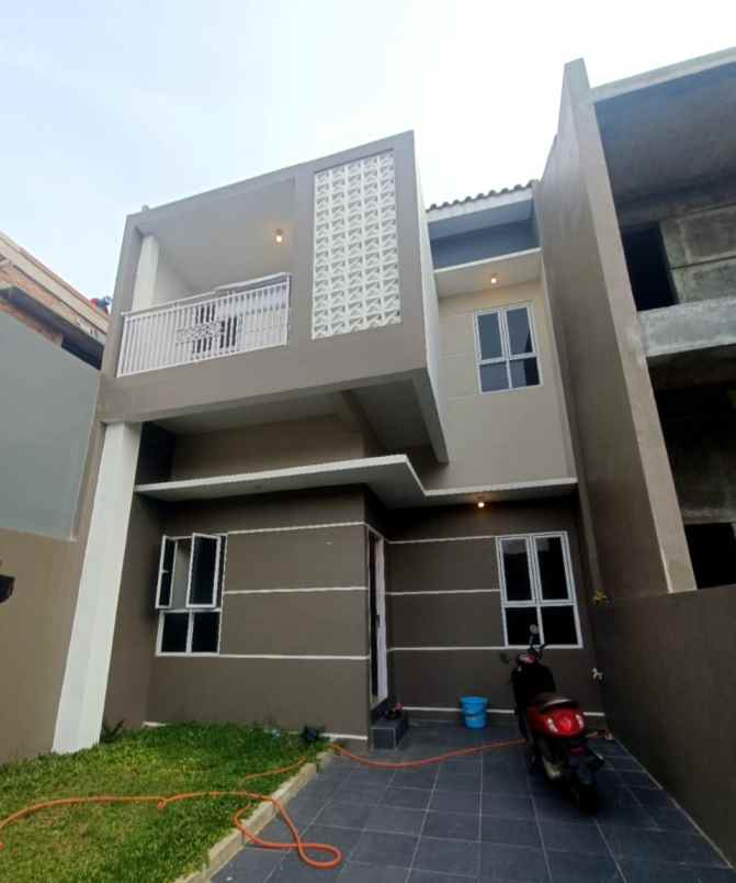 rumah baru design modern minimalis di cinere