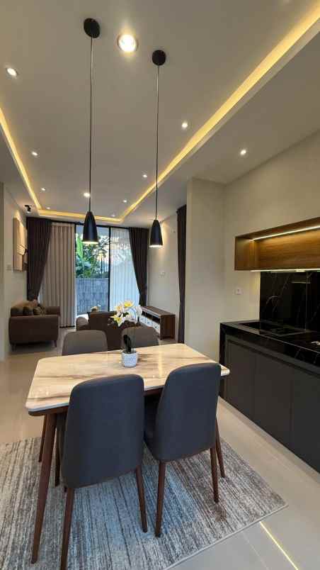 rumah baru full furnish siap huni di sayegan godean