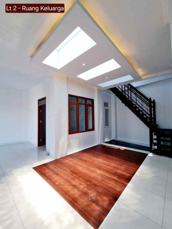 rumah baru kiaracondong mall tenth evenue bandung