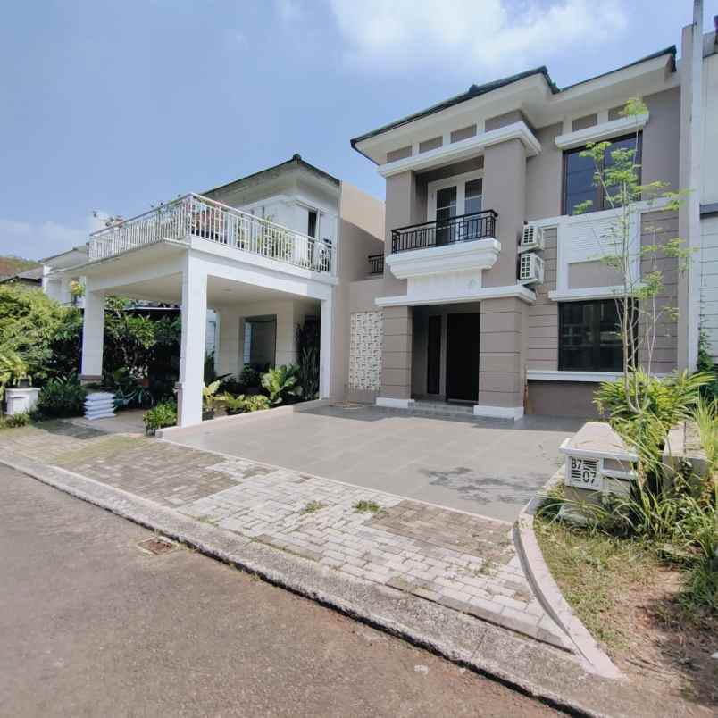 rumah baru lingkungan nyaman di delatinos bsd