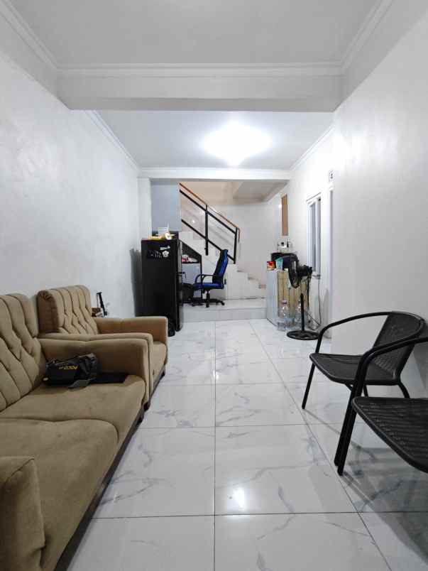 rumah baru mewah leuwigajah cimahi pinggir jalan