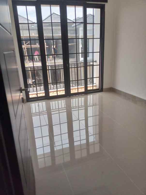 rumah baru mewah siap huni dekat bintaro exchange