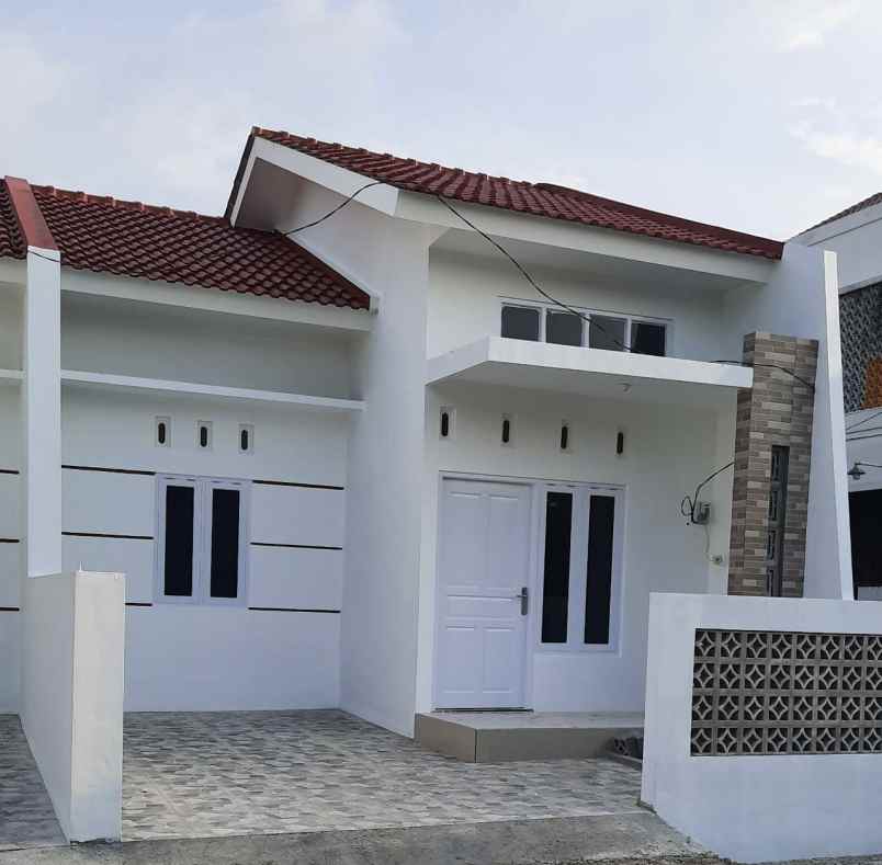 rumah baru ready siap huni dekat transmart penggaron