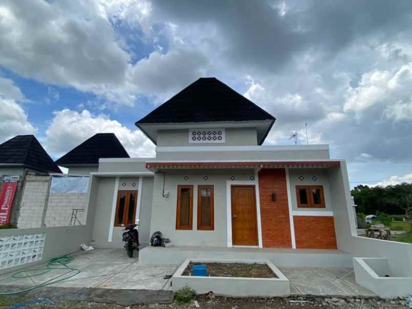 rumah cantik 6 menit dari candi prambanan