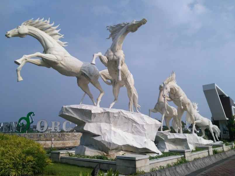 rumah cantik dan strategis dekat soehat kota malang