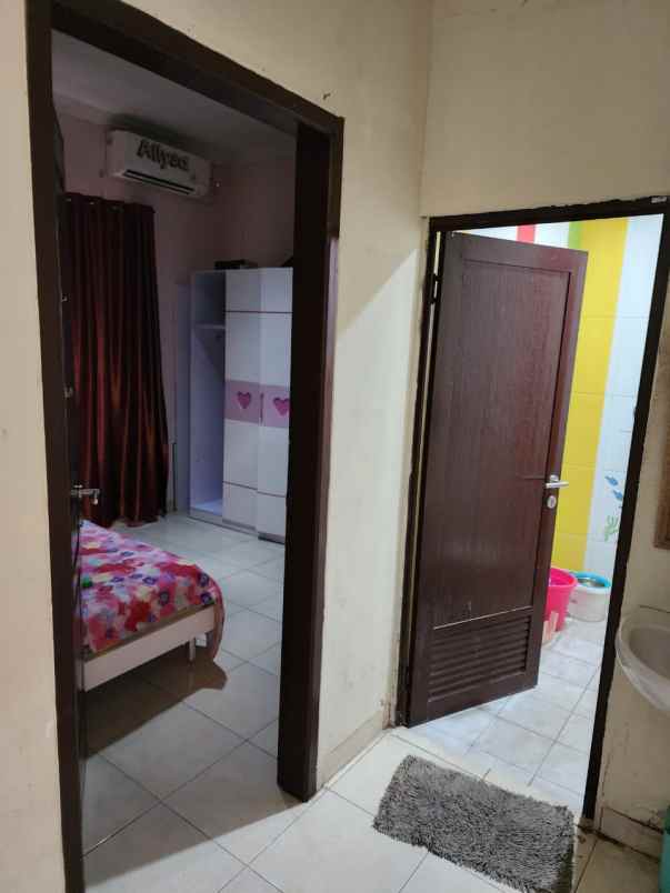 rumah cantik full furnish dalam cluster