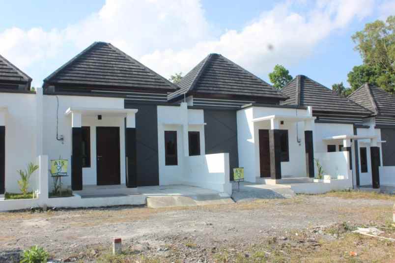 rumah cantik termurah 200 jutaan di sedayu