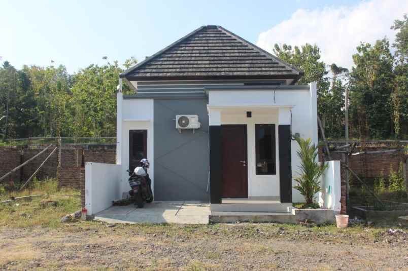 rumah cantik termurah 200 jutaan di sedayu