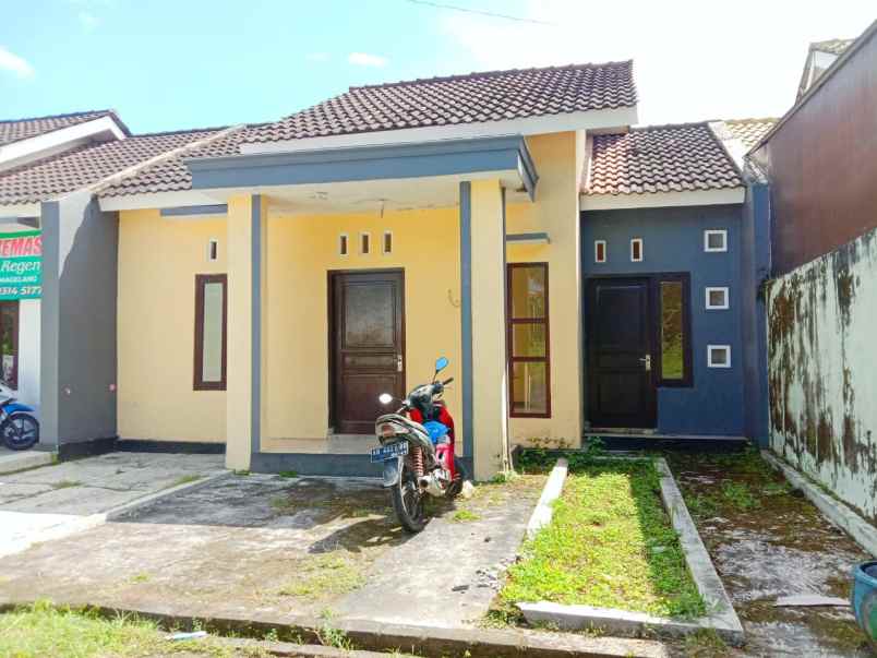 rumah cantik termurah 400 jutaan mertoyudan