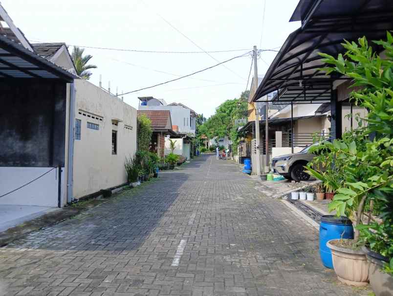 rumah cluster siap huni padangsari banyumanik semarang
