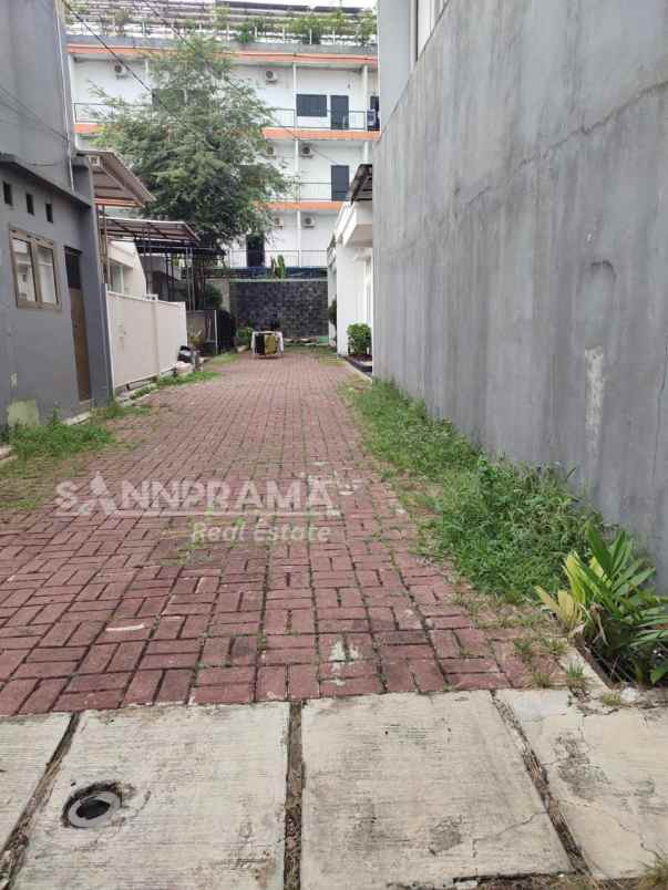 rumah dalam mini cluster dekat ui depok iml