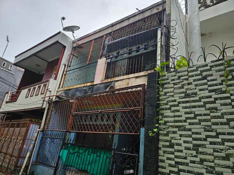 rumah di jakarta pusat