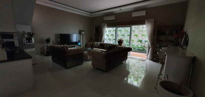 rumah di taman kencana cengkareng jakarta barat