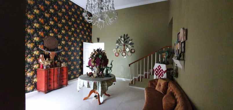 rumah di taman kencana cengkareng jakarta barat